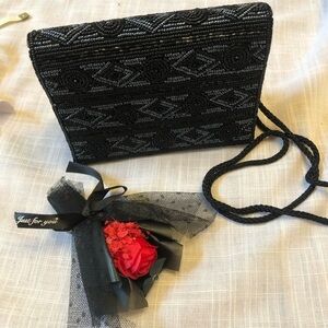 Small Beaded Purse NWOT Black